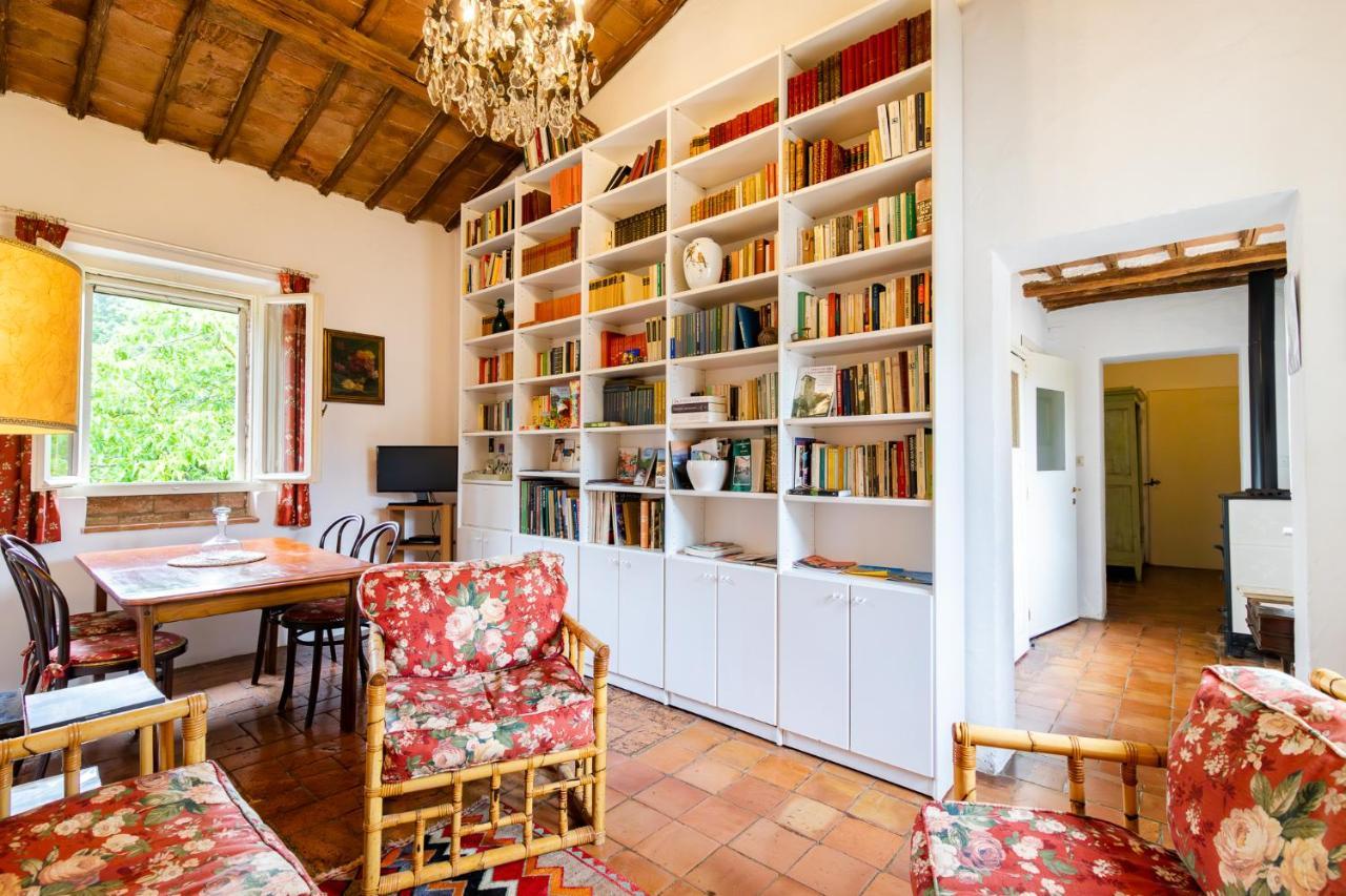 La Locaia Apartment Siena Bagian luar foto