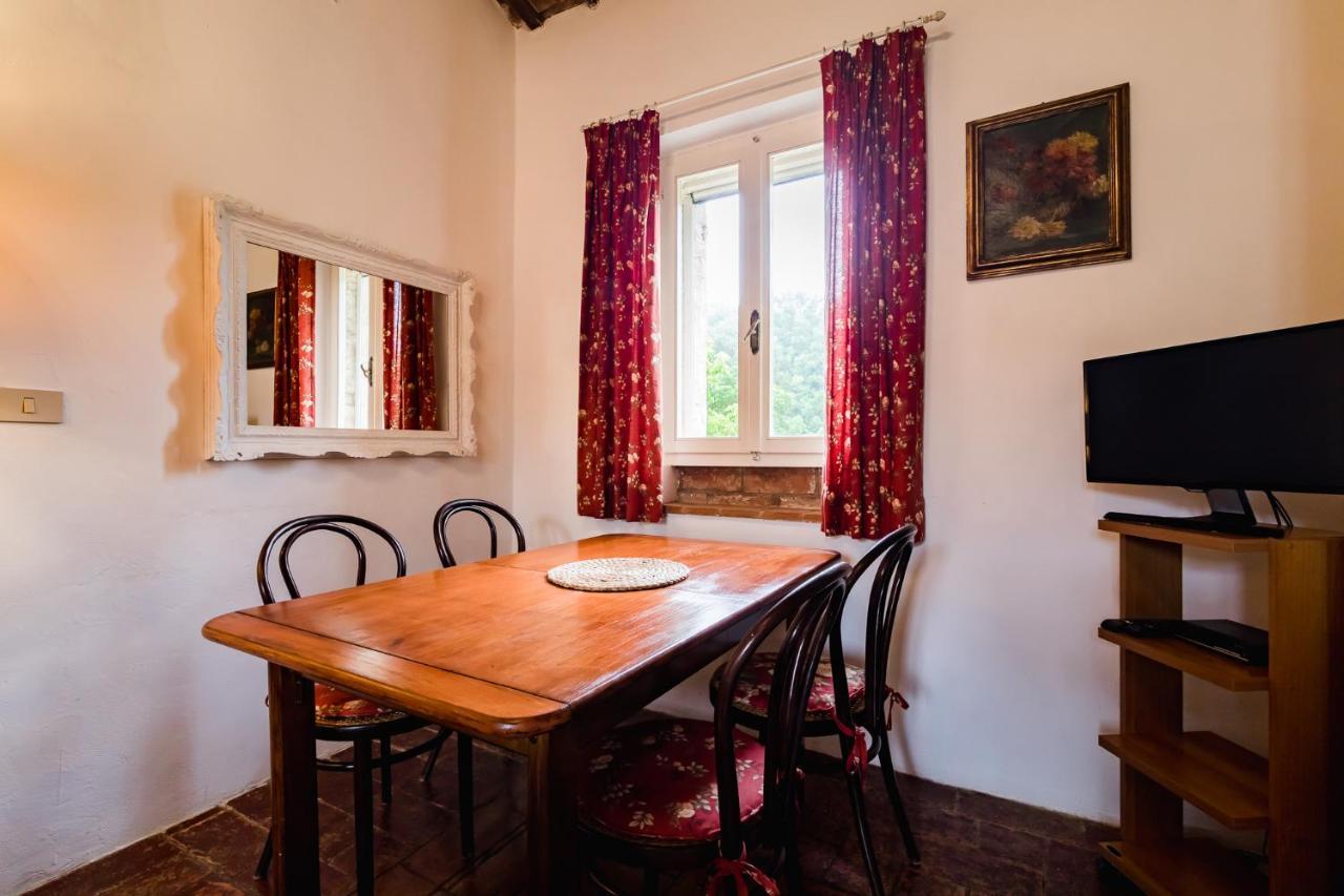 La Locaia Apartment Siena Bagian luar foto